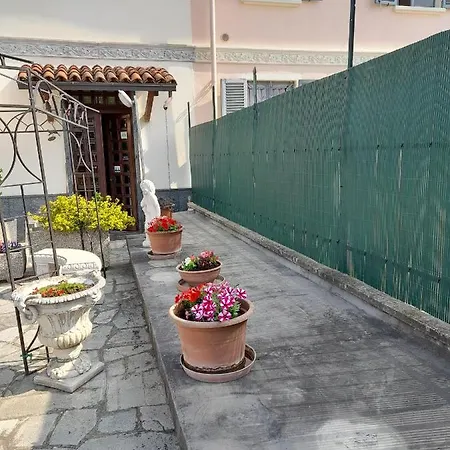 Bed & Breakfast Da Betty Asti