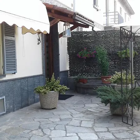 Da Betty Bed & Breakfast 3*