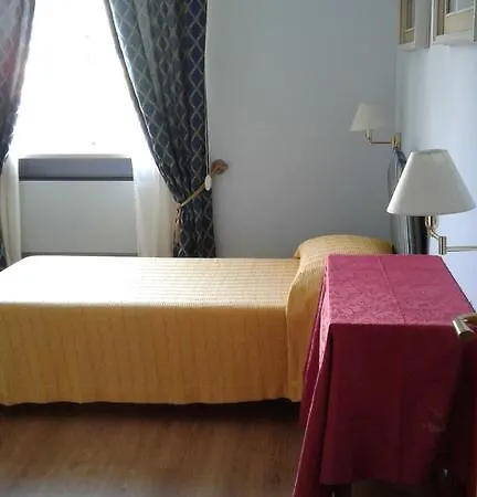 Da Betty Nocleg ze śniadaniem Asti